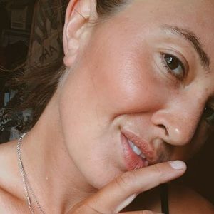 Meet your Posher, Farron